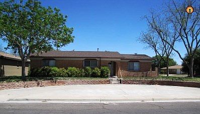 1st image of 2000 N Rojo Dr