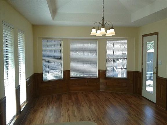 5th image of 3405 Faulkner Dr