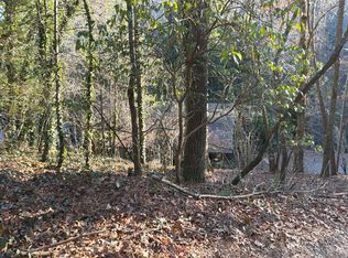 30 Bear Run Cir, Ellijay, GA 30540