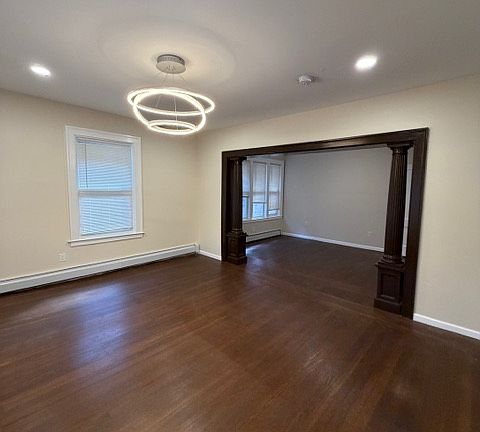 2nd image of 6035 Tyndall Ave Floor 2