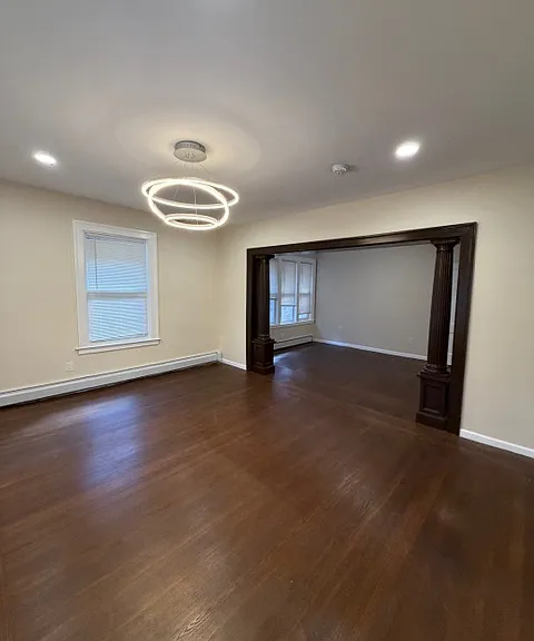 6035 Tyndall Ave #2 — Photo 2