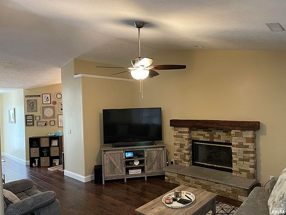 5th image of 4617 W Rockwell Dr