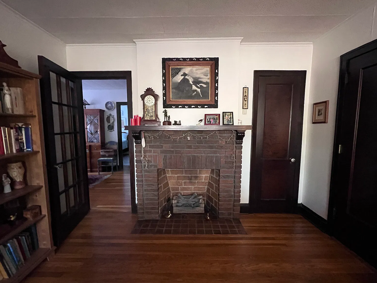 2 bed, 1000 sqft, $1,845 — Photo 3