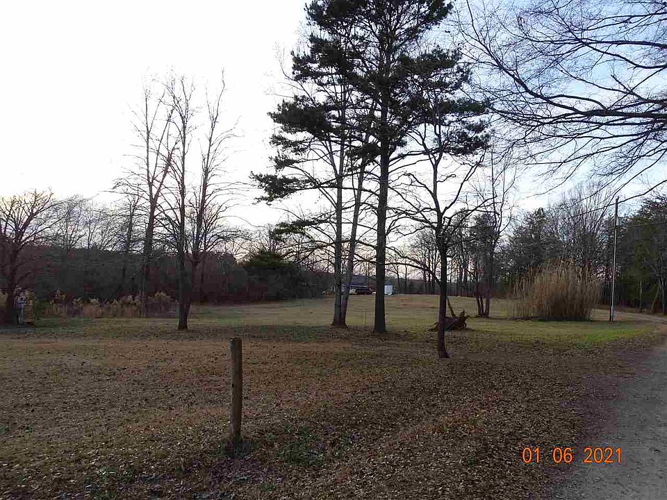 2nd image of 145 Irby Ct