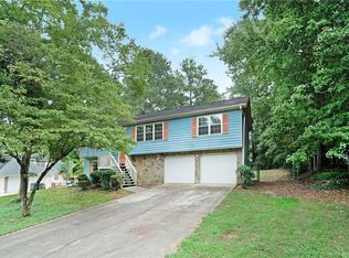 2662 Laurel Woods Ln SE, Conyers, GA 30094