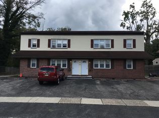 26 Lincoln Ave, Clementon, NJ 08021