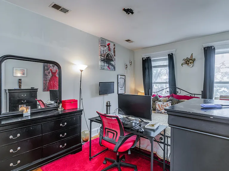 608 Bramhall Ave #1A — Photo 7