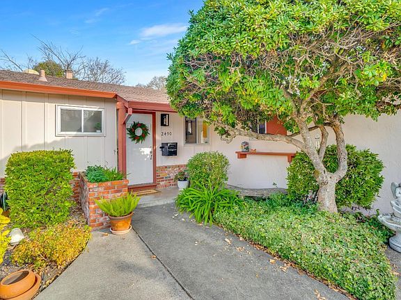 2nd image of 2490 Moore Court