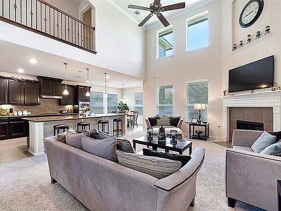 3rd image of 1713 Coral Cliff Dr