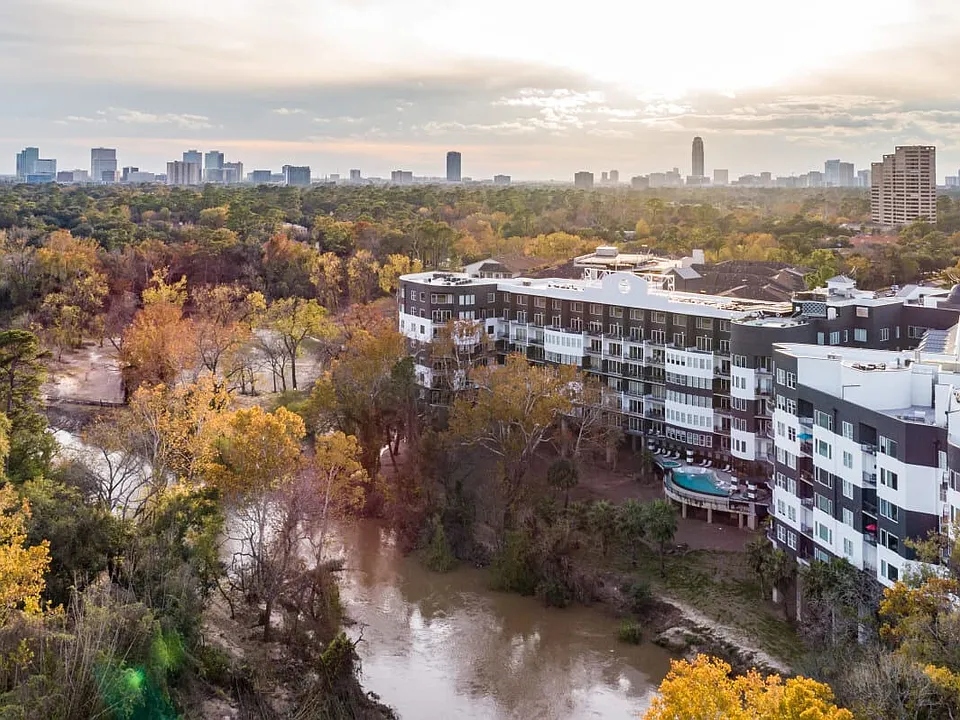 Bayou on the Bend apartments community photo