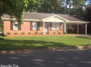 26 Warwick Rd, Little Rock, AR 72205