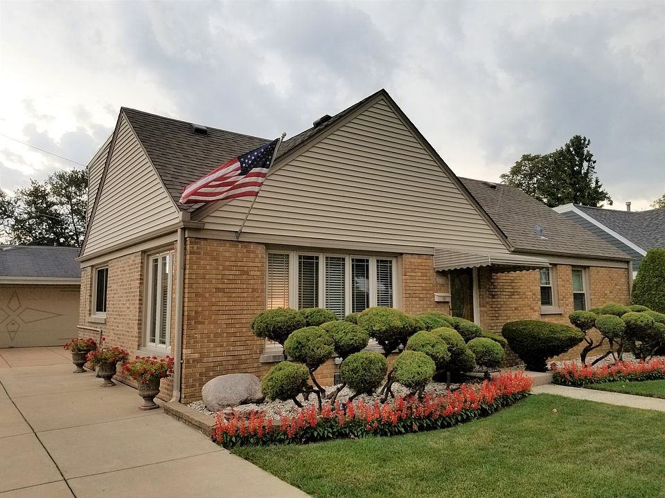 1st image of 4424 Emerson Ave