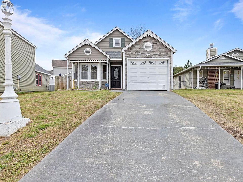 1st image of 103 Basswood Ct