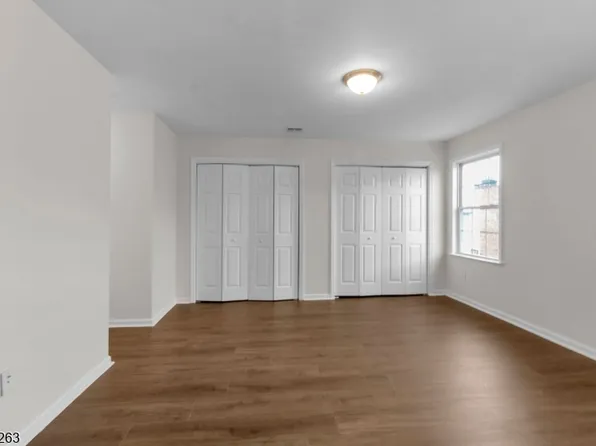 139 Inslee Pl, Elizabeth City, NJ 07206