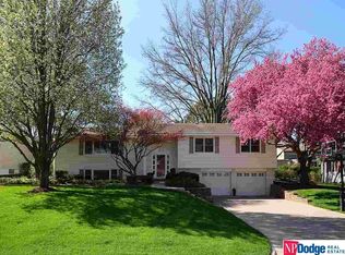 11707 Jackson Rd, Omaha, NE 68154