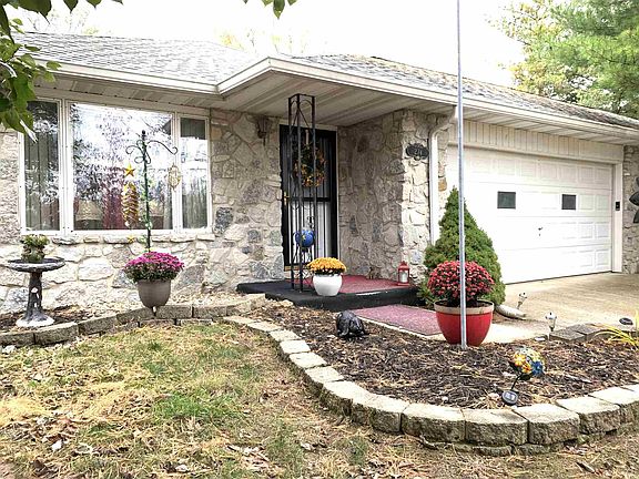 2nd image of 274 N County Road 25 W