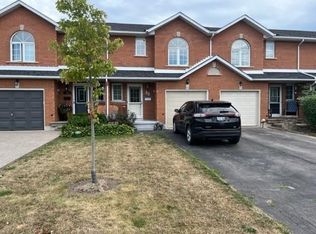 53 Pinewoods Dr, Hamilton, ON L8J2T6