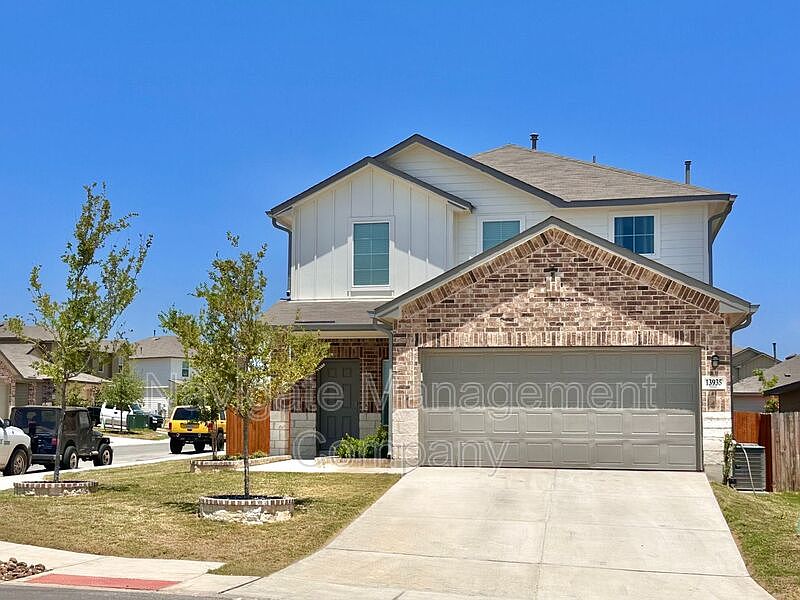 1st image of 13935 Borolanite Dr