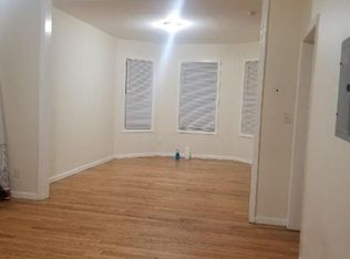 935 S 19th St #1, Newark, NJ 07108