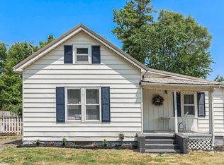 115 Emmett, Byron, MI 48418
