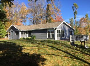 51 Lakeview Ln, Ishpeming, MI 49849