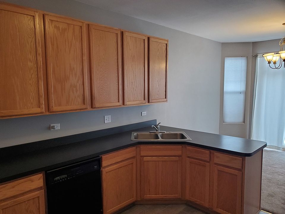 2nd image of 6715 Slate Dr #6715