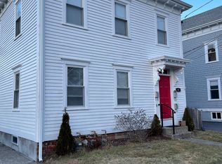 18 Vernon St #2R, Warren, RI 02885