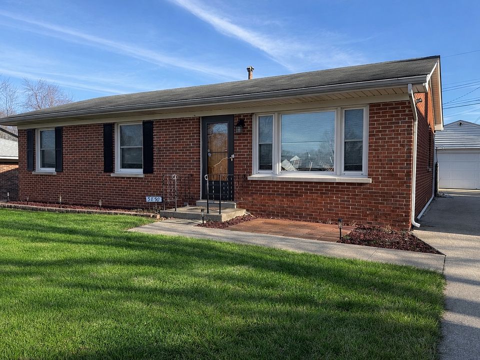 1st image of 3850 Habersham Dr