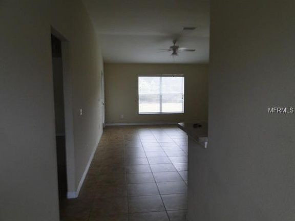 3rd image of 2815 Carrickton Cir