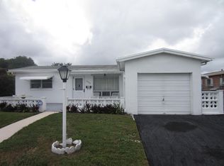 3949 NW 50th Ave, Lauderdale Lakes, FL 33319