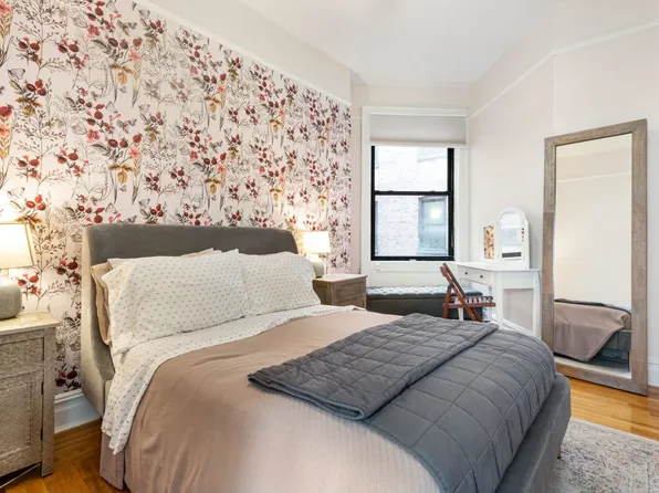 31 Tiemann Place image 3 of 9