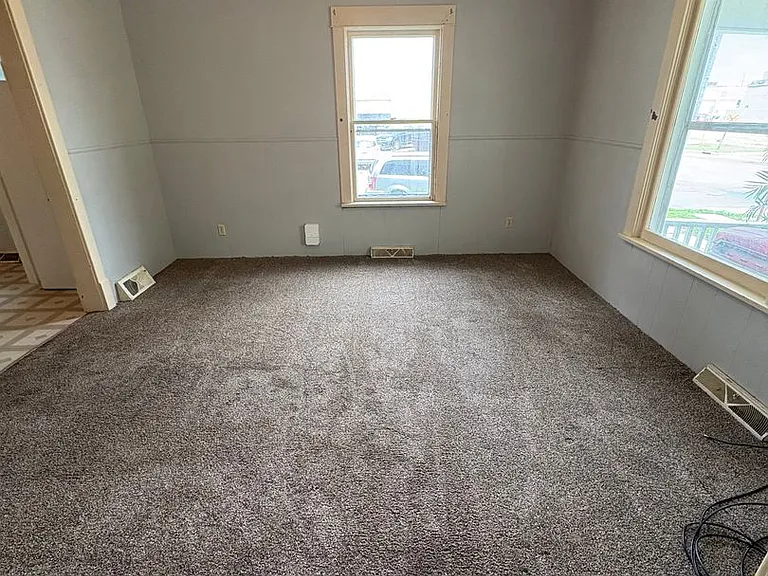 902 Mulberry St — Photo 1