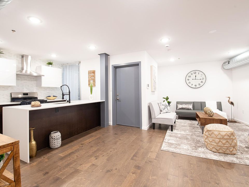 1st image of 2059 Germantown Ave #4