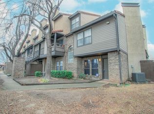 5757 E University Blvd APT 27S, Dallas, TX 75206