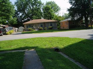 6308 Player Dr, Louisville, KY 40258