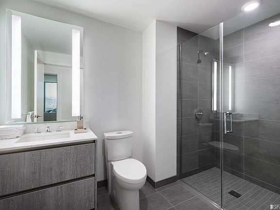 5th image of 201 Folsom St APT 30E