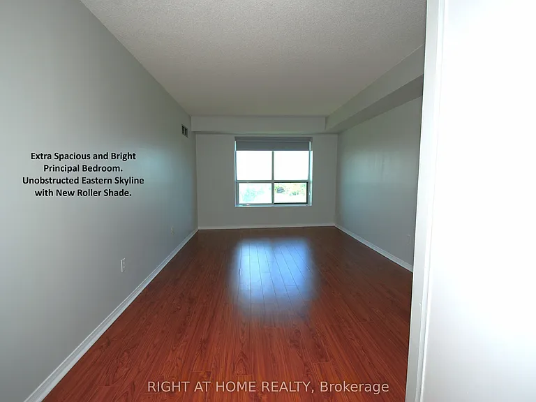 39 Pemberton Ave #1009 — Photo 12