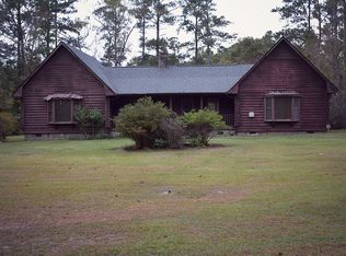 4421 Longleaf Ln, Raeford, NC 28376