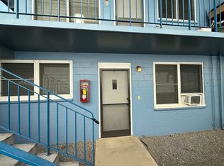 820 Ekela Ave APT 3, Honolulu, HI 96816