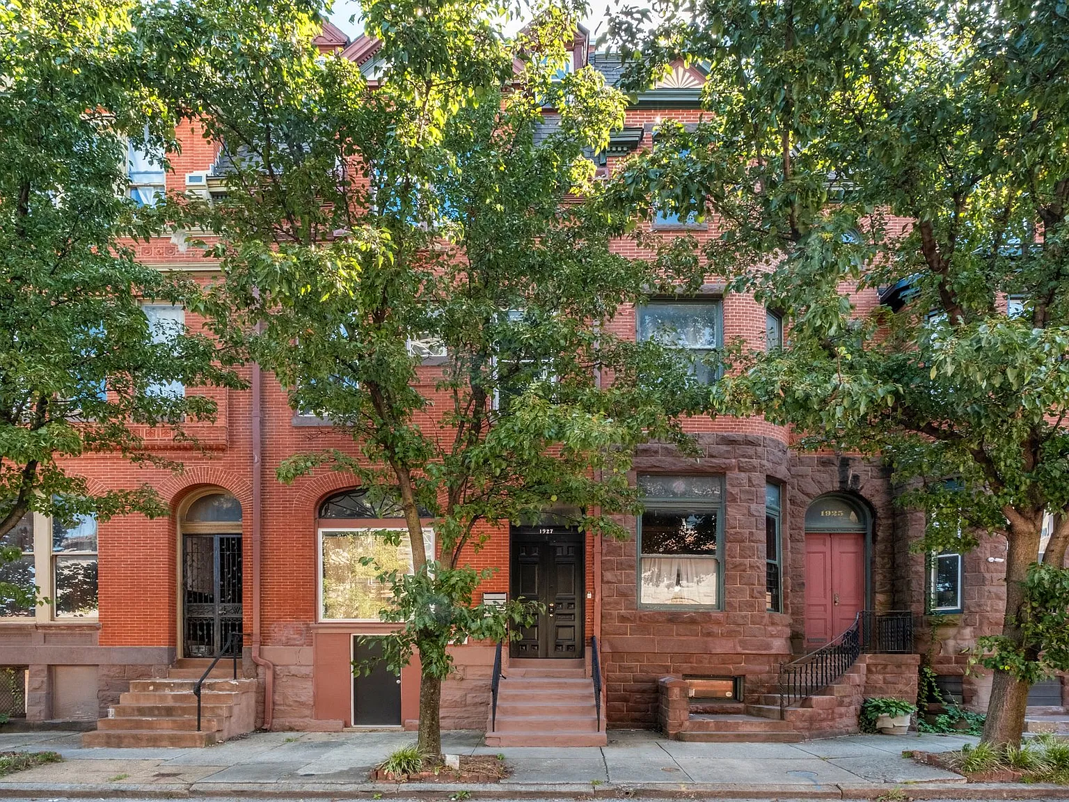 2 bed, $1,800 — Photo 1