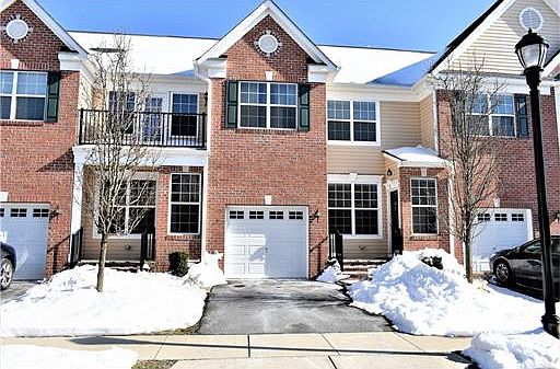 1st image of 2374 Berkshire Ln