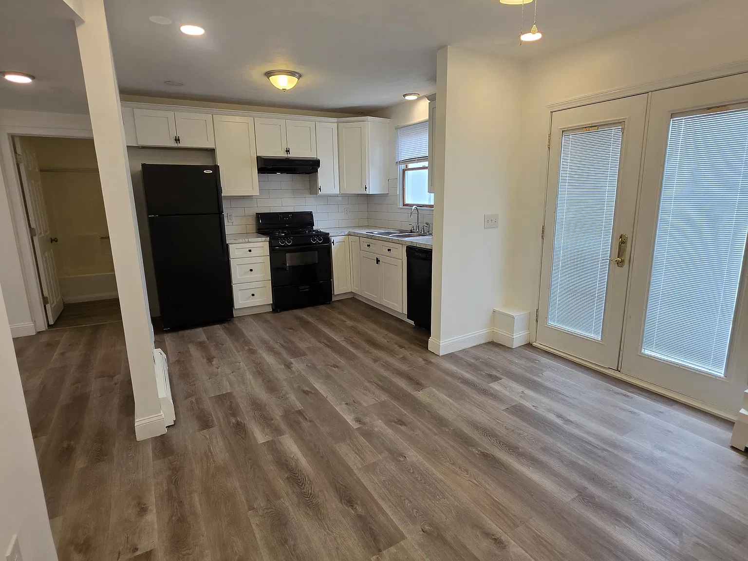1 bed, 750 sqft, $1,725 — Photo 1