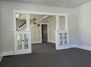 3031 Boulevard Pl, Indianapolis, IN 46208