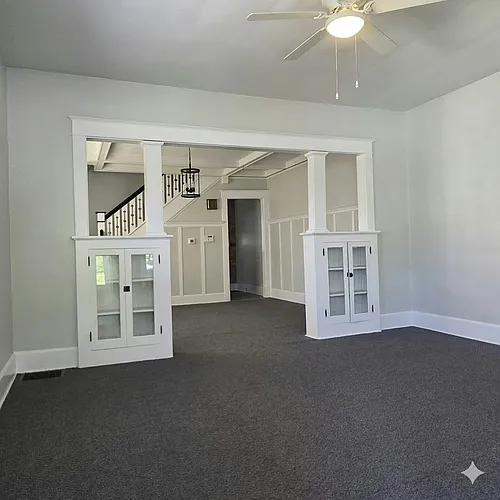 3031 Boulevard Pl Photo 1
