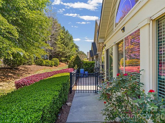 2nd image of 768 Ledgestone Ct