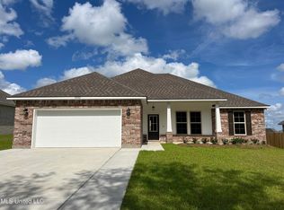 10302 Patrick Dr, Gulfport, MS 39503