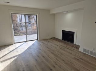 5553 S Willow Ln APT A, Murray, UT 84107