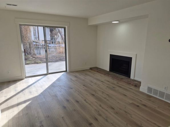 5553 S Willow Ln APT A