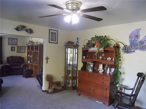 4th image of 2119 Candee St