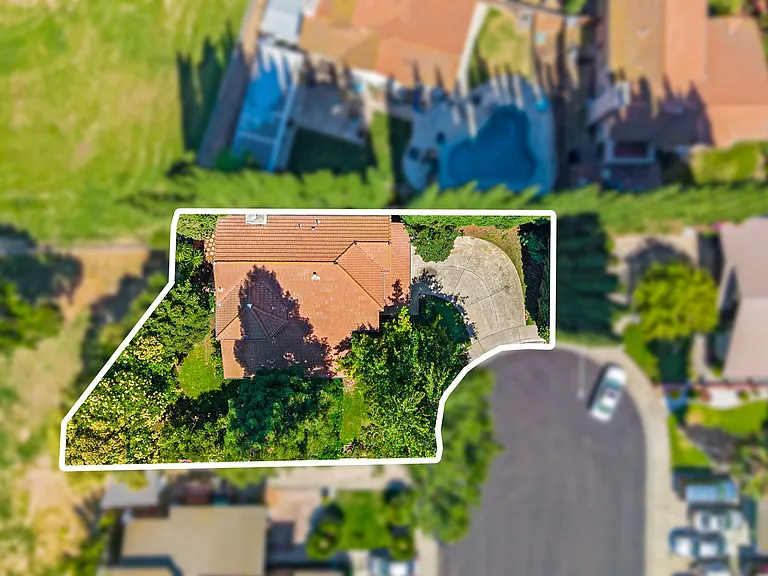 2101 Finley Ct — Photo 40